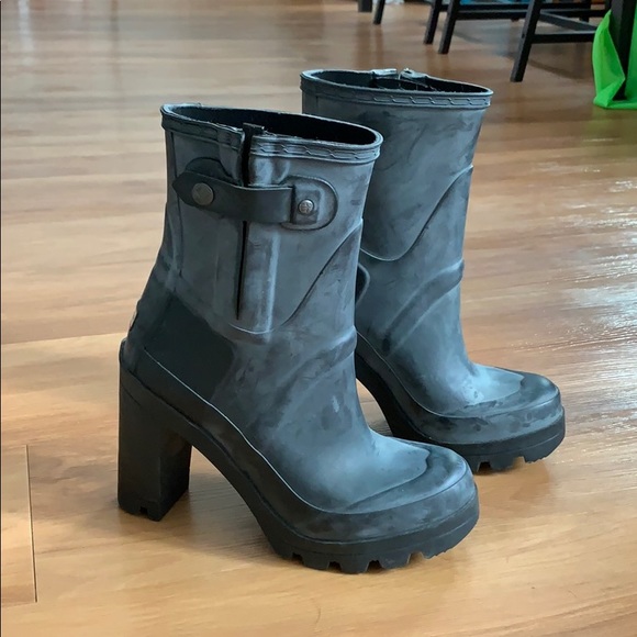 hunter heeled rain boots